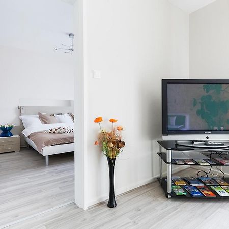 Appartement "Le Maia" ซิลิสตาต์ ภายนอก รูปภาพ