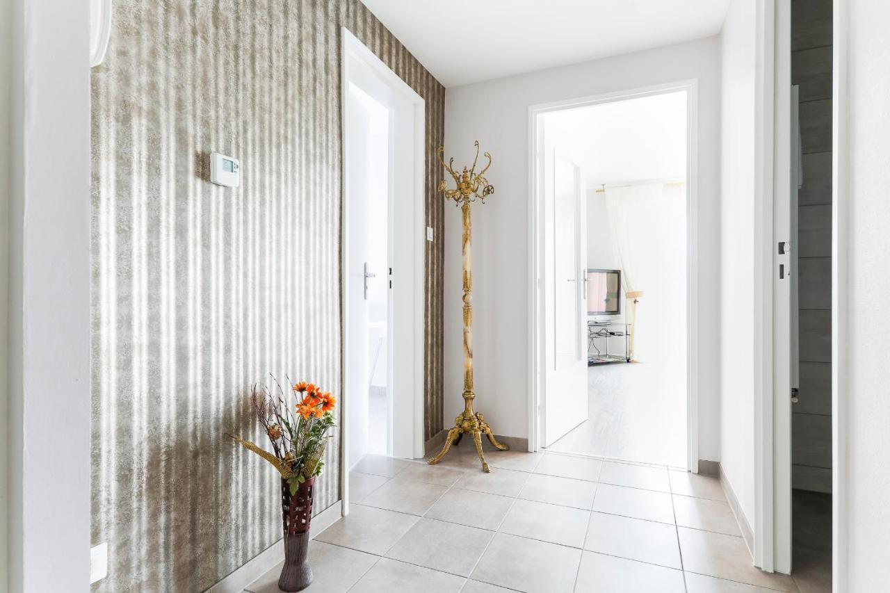Appartement "Le Maia" ซิลิสตาต์ ภายนอก รูปภาพ